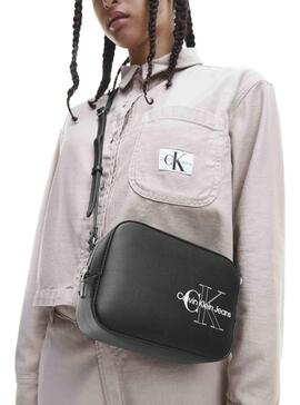 Handtasche Calvin Klein Sculpted Camera Bag Schwarz Damen