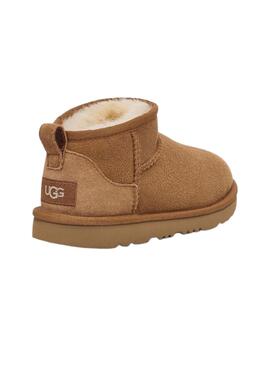 Stiefel Ugg Classic Ultra Mini Chestnut für Jungen und Mädchen