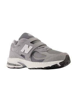 Sneakers New Balance 2002 mit Klettverschluss für Kinder.