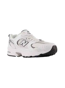 Sneakers New Balance 530 mit elastischen Schnürsenkeln für Kinder.