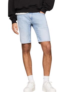 Bermuda Tommy Jeans Scanton in Hellblau für Herren.