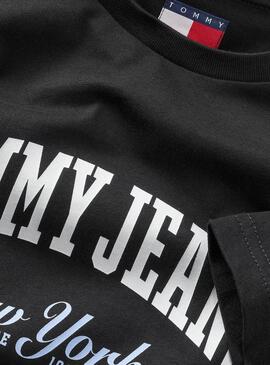 Tommy Jeans Varsity Pop T-Shirt in Schwarz für Herren.