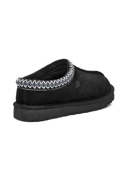 Slippers UGG Tasman Clogs in schwarz für Damen.
