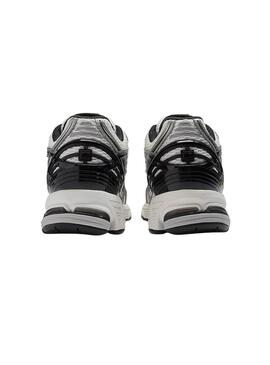 Turnschuhe New Balance 1906R in Silber für Damen und Herren