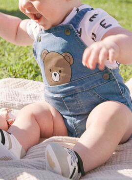 Mayoral Set Latzhose aus blauem Denim für Babys.