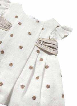 Weißes besticktes Mayoral-Kleid für Babys.