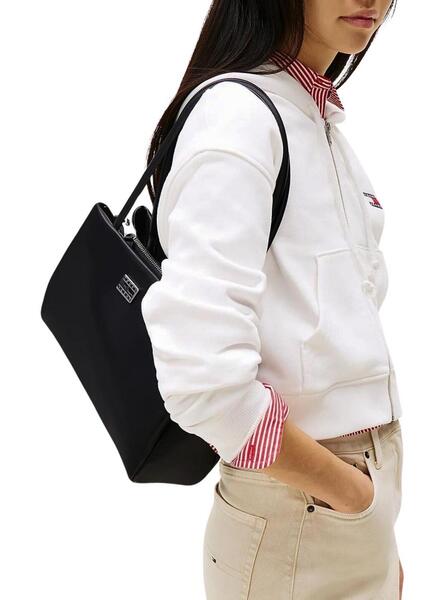 Gallery m171425 vowr2yd7