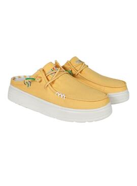 Gelbe Walkin Pitas Caparica Clogs für Damen.