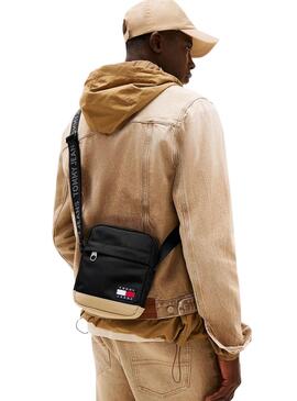 Umhängetasche Tommy Jeans Daily Reporter in Schwarz und Beige