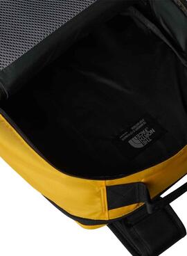 Rucksack The North Face Base Camp gelb für Damen und Herren.