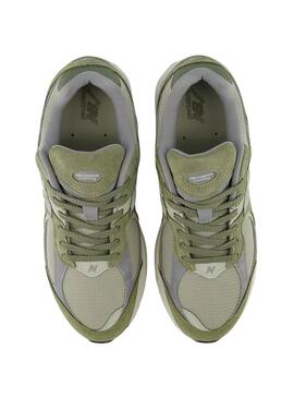 Turnschuhe New Balance U2002R CA grün für Herren