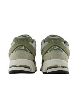 Turnschuhe New Balance U2002R CA grün für Herren