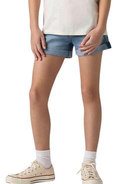 Kurze  Levis blaue Denimshorts für Mädchen.