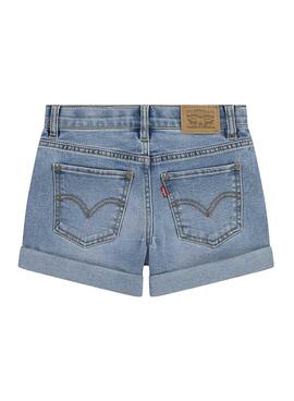 Kurze  Levis blaue Denimshorts für Mädchen.