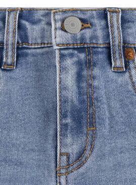 Kurze  Levis blaue Denimshorts für Mädchen.
