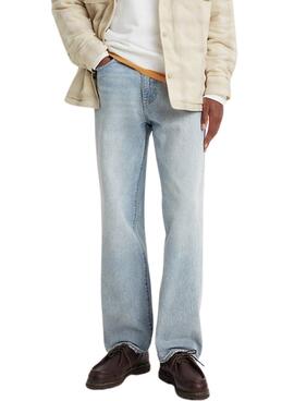 Jeans Levi's 568 Loose in blauem Waschung für Herren.