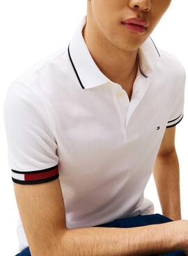 Polo Tommy Hilfiger Flag Cuff weiß für Herren.