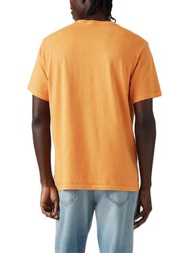  T-shirt Levis Relaxed  in Orange für Männer.
