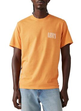  T-shirt Levis Relaxed  in Orange für Männer.