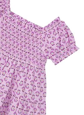 Kleid von Mayoral mit Bienenstockmuster für Mädchen.