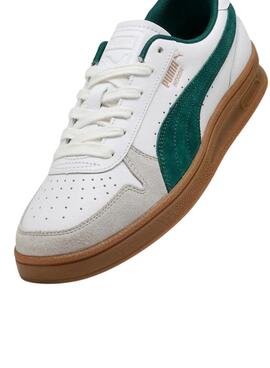 Turnschuhe Puma Indoor in Weiß und Grün für Männer.