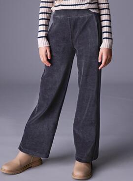Lange Cordhose von Mayoral in Blau für Mädchen.