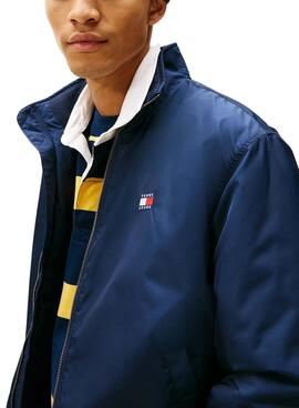 Tommy Jeans Essential Padded Jacke in Blau für Herren.
