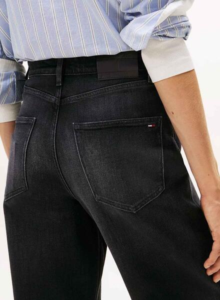 Gallery m174696 n1juqhmw