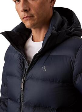 Calvin Klein Daunenjacke mit Kapuze in Marineblau für Herren