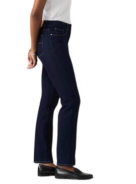 Dunkle Levis 314 Shaping Straight Jeans für Damen.