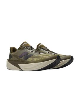 Turnschuhe New Balance Fuelcell Rebel V5 Grün für Herren