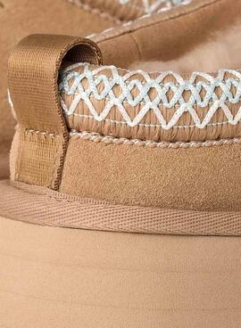 UGG Tazz II Clogs in Beige für Damen