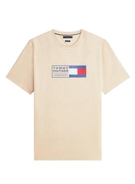 T-Shirt Tommy Hilfiger Brand Love Box in Toasted für Herren.