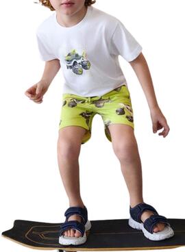 Grünes Mayoral Set für Jungenautos