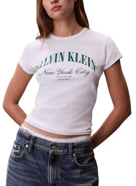 T-Shirt Calvin Klein Jeans Graphic Logo weiß für Damen.