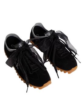 Schwarze Calvin Klein Jeans Schnürschuhe für Damen.