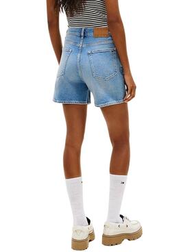 Kurze Jeansshorts von Tommy Jeans Mom für Damen.