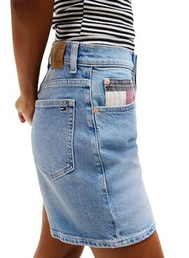 Kurze Jeansshorts von Tommy Jeans Mom für Damen.