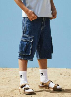 Bermuda-Jeans Name It Ben Cargo in dunkler Waschung für Jungen.