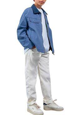 Mayoral blaue mittelblaue Jacke mit kontrastierendem Kragen für Jungen.