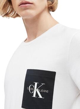 T-Shirt Calvin Klein Monogram Pocket Weiß