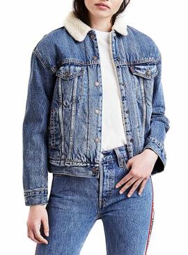 Jacke Levis Sherpa Trucker Addicted Love Damen